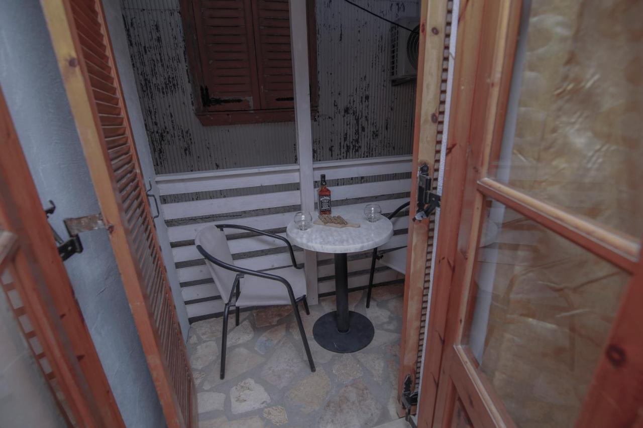 Orfeas Studios Vasiliki Exterior foto